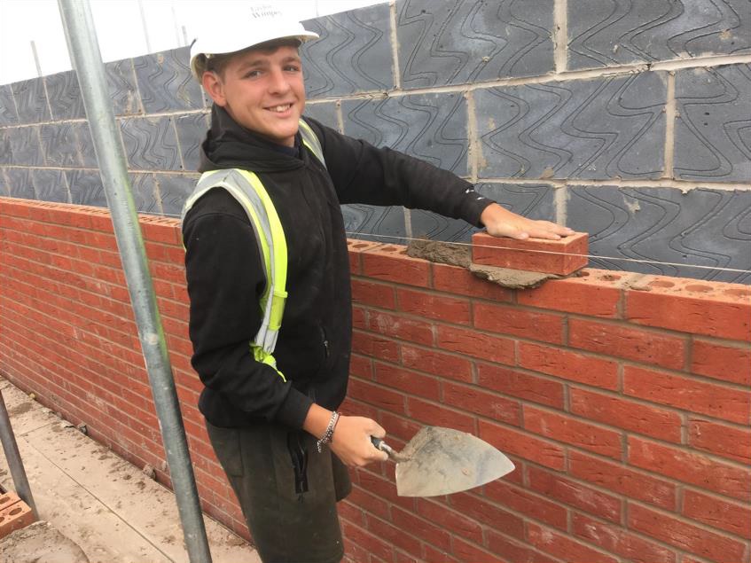 Trainee CSF bricklayer